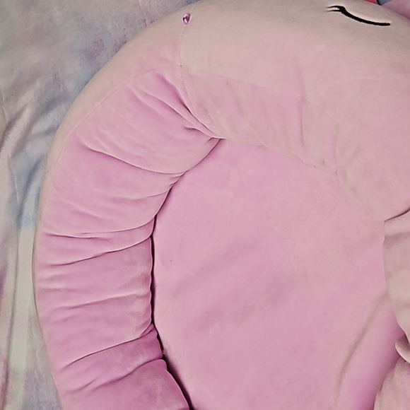 Sqiushmallows Beula the Purple Octopus Pet Bed - Picture 11 of 14